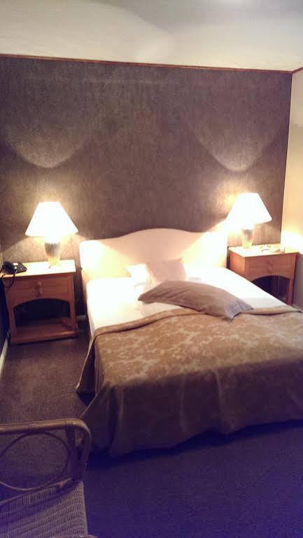 Hotel Haus Roedgen Wilnsdorf Dış mekan fotoğraf