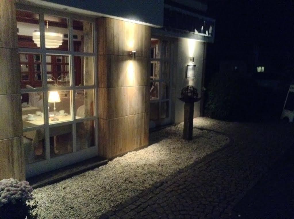 Hotel Haus Roedgen Wilnsdorf Dış mekan fotoğraf
