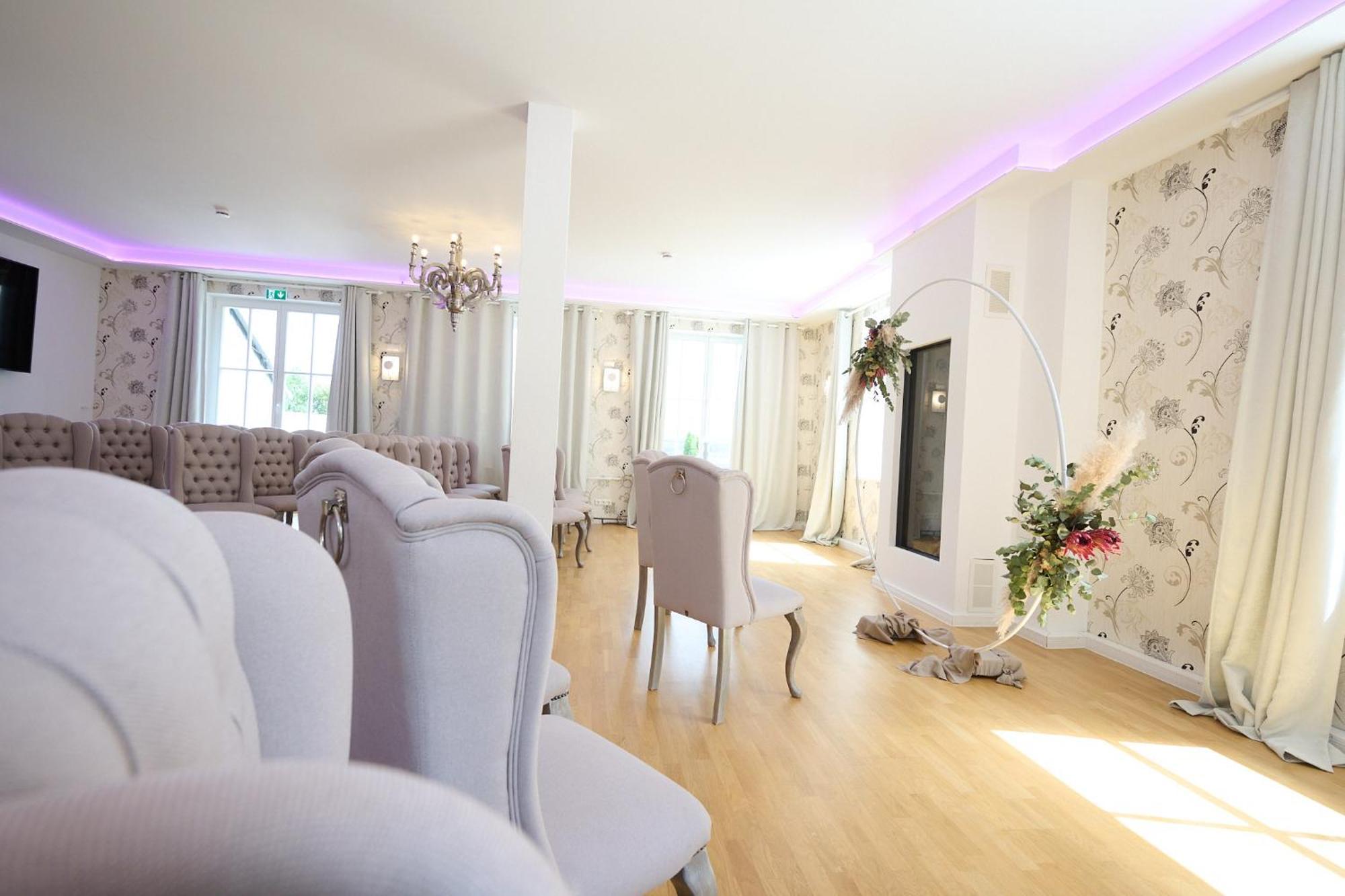 Hotel Haus Roedgen Wilnsdorf Dış mekan fotoğraf