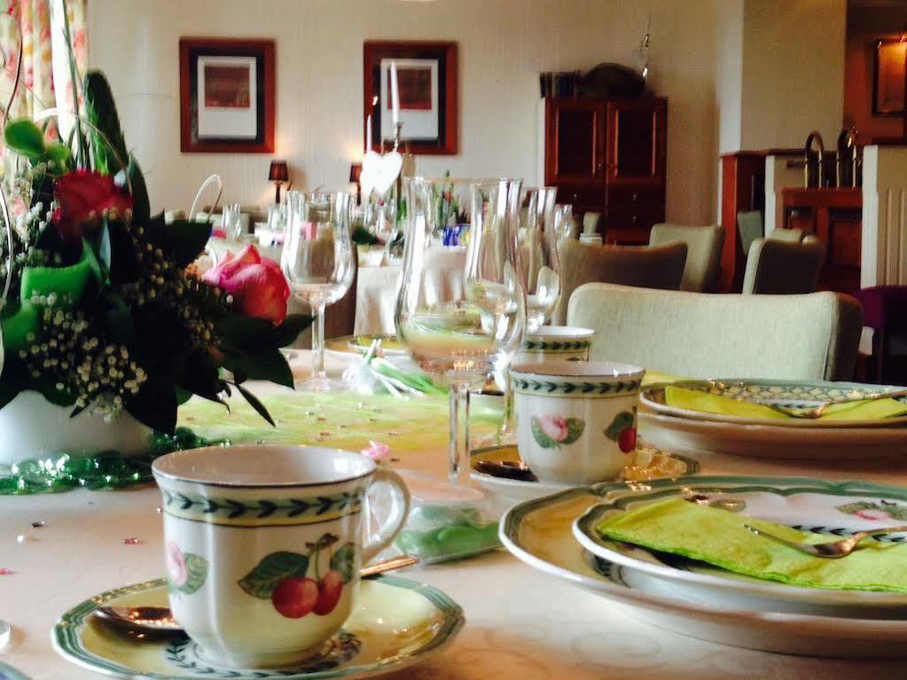 Hotel Haus Roedgen Wilnsdorf Dış mekan fotoğraf